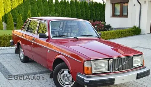 VOLVO 244 