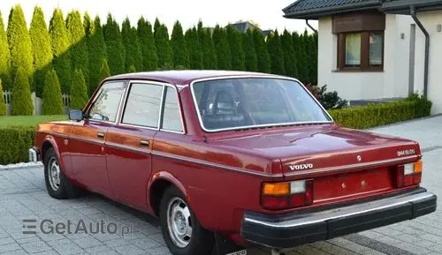 VOLVO 244 