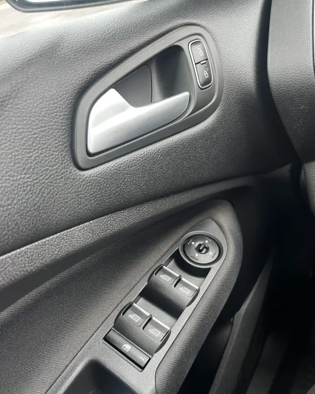 FORD C-MAX 1.5 TDCi Trend