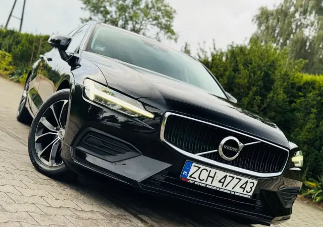 VOLVO V60 D4 Geartronic Momentum Pro
