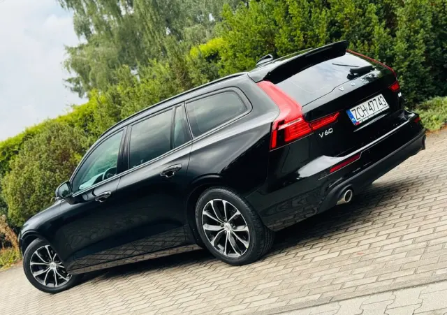 VOLVO V60 D4 Geartronic Momentum Pro