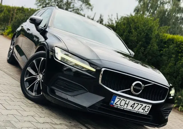 VOLVO V60 D4 Geartronic Momentum Pro