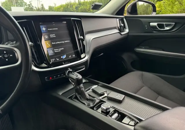 VOLVO V60 D4 Geartronic Momentum Pro