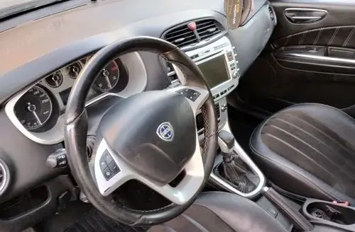 LANCIA Delta 