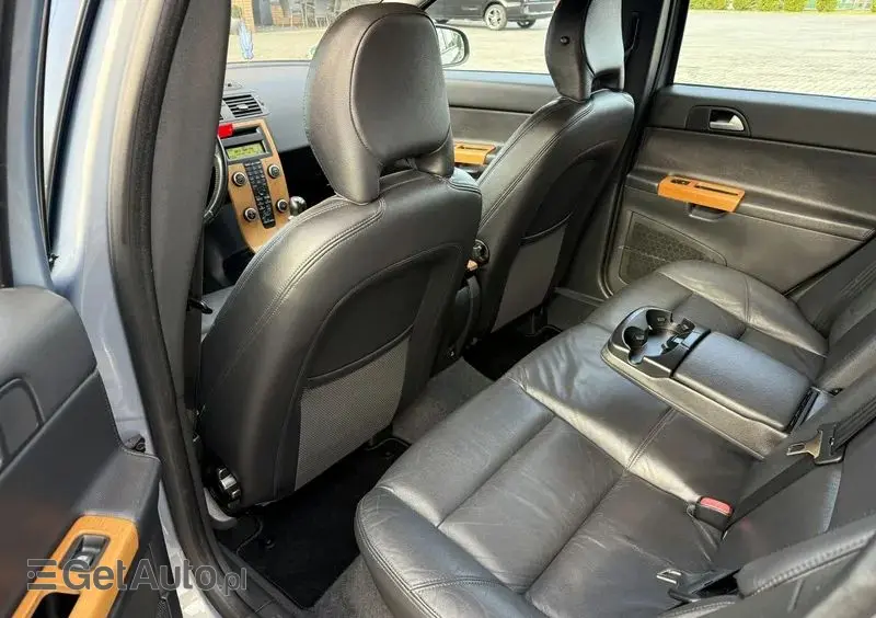 VOLVO V50 DPF DRIVe Business Pro Edition