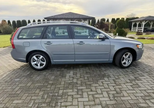 VOLVO V50 DPF DRIVe Business Pro Edition