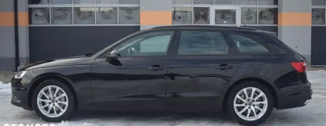 AUDI A4 Avant 40 TFSI S tronic advanced