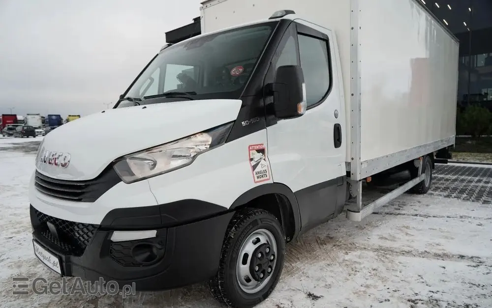IVECO DAILY 50-180 /  IZOTERMA  / KONTENER  5,5 M / WINDA DHOLLANDIA / ROLETA BOCZNA / HI-MATIC 