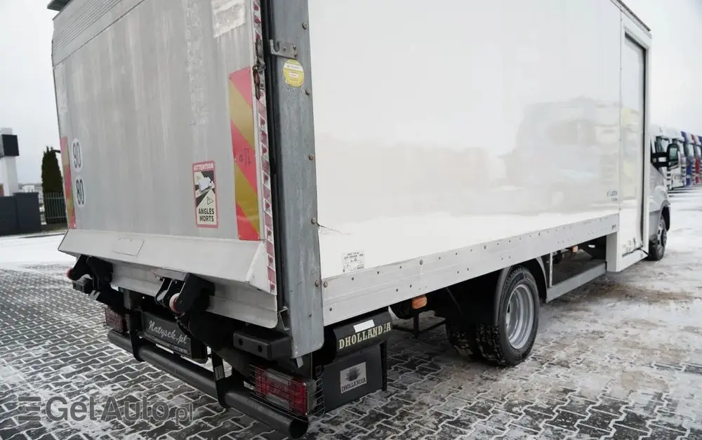 IVECO DAILY 50-180 /  IZOTERMA  / KONTENER  5,5 M / WINDA DHOLLANDIA / ROLETA BOCZNA / HI-MATIC 