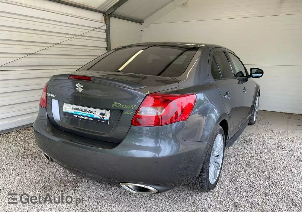 SUZUKI Kizashi 2.4 Sport 4WD CVT