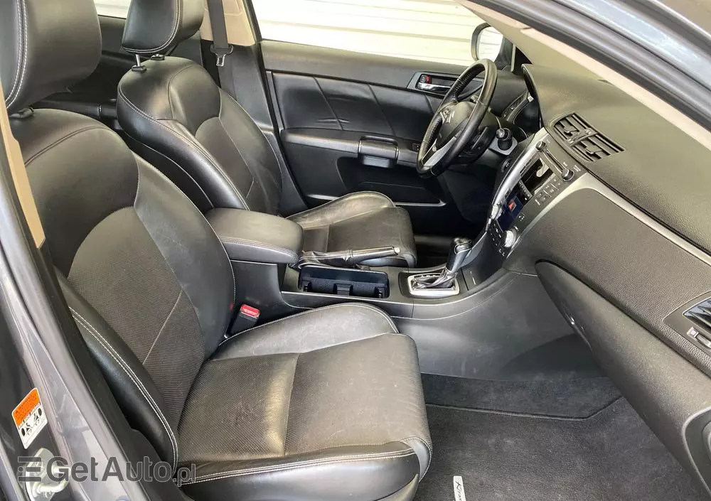 SUZUKI Kizashi 2.4 Sport 4WD CVT