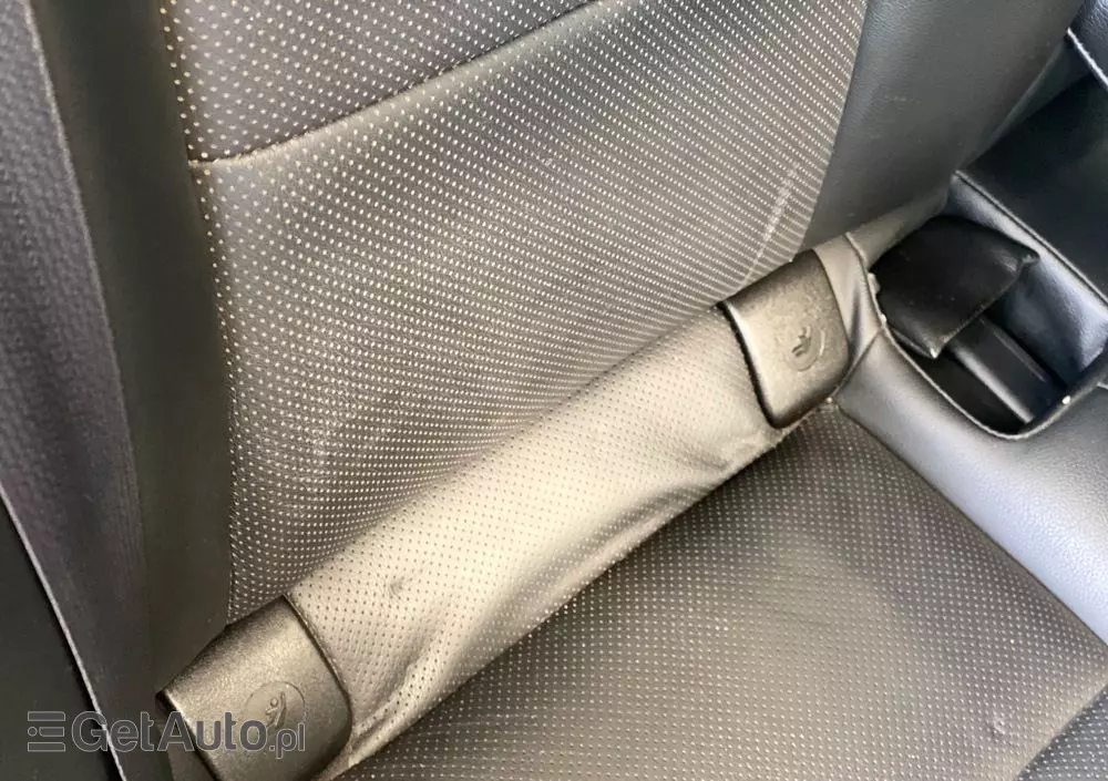 SUZUKI Kizashi 2.4 Sport 4WD CVT