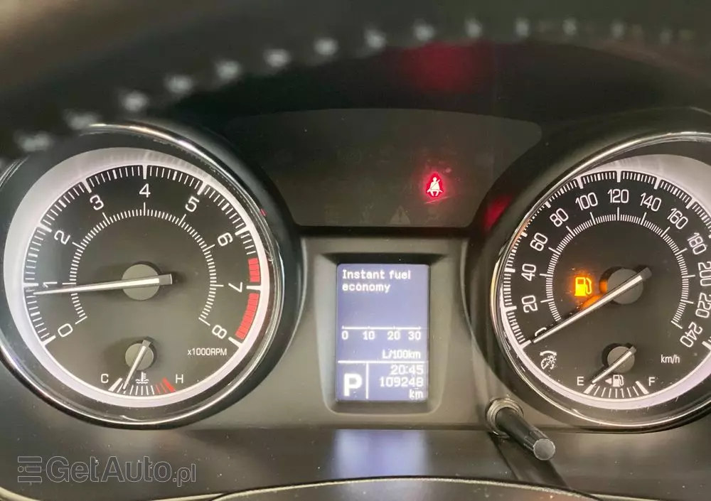 SUZUKI Kizashi 2.4 Sport 4WD CVT