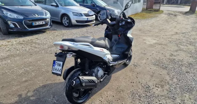 APRILIA SR 