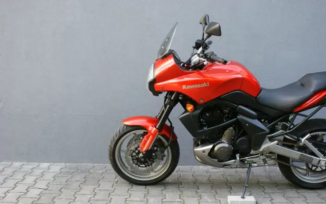 KAWASAKI Versys 650 