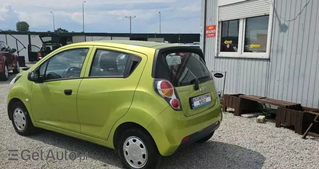 CHEVROLET Spark 