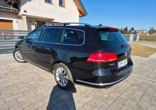 VOLKSWAGEN Passat Variant 