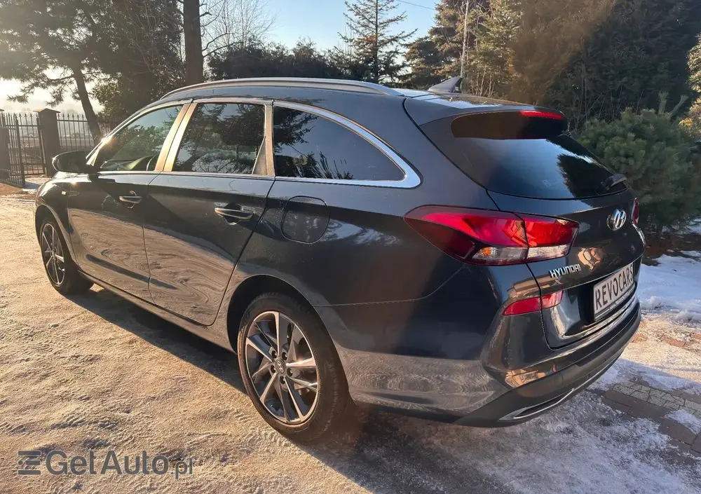 HYUNDAI I30 1.0 T-GDI 48V-Hybrid DCT Select