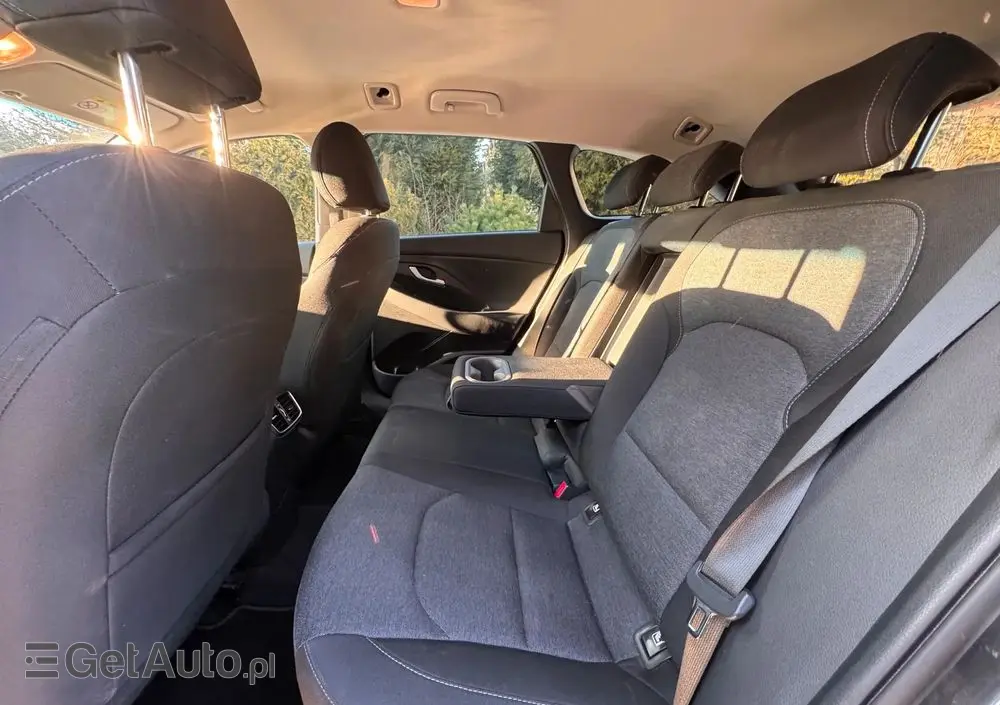 HYUNDAI I30 1.0 T-GDI 48V-Hybrid DCT Select