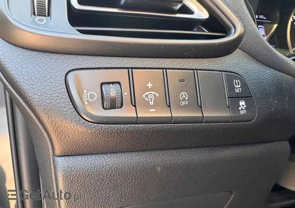 HYUNDAI I30 1.0 T-GDI 48V-Hybrid DCT Select