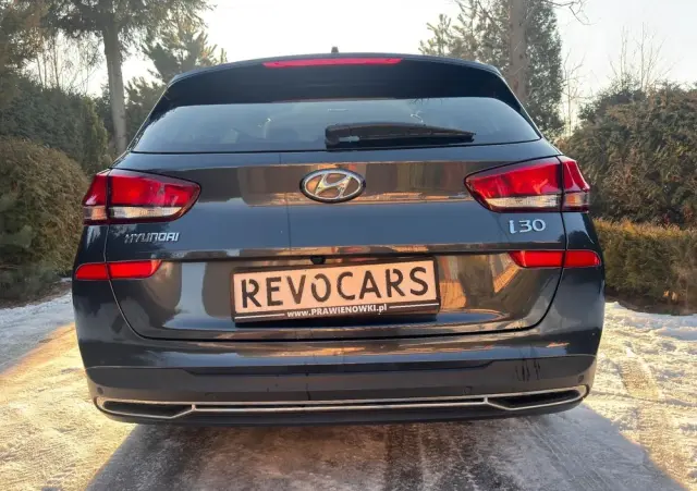 HYUNDAI I30 1.0 T-GDI 48V-Hybrid DCT Select