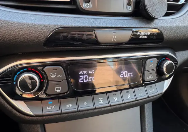 HYUNDAI I30 1.0 T-GDI 48V-Hybrid DCT Select