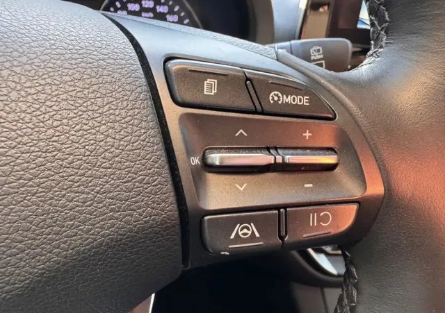 HYUNDAI I30 1.0 T-GDI 48V-Hybrid DCT Select