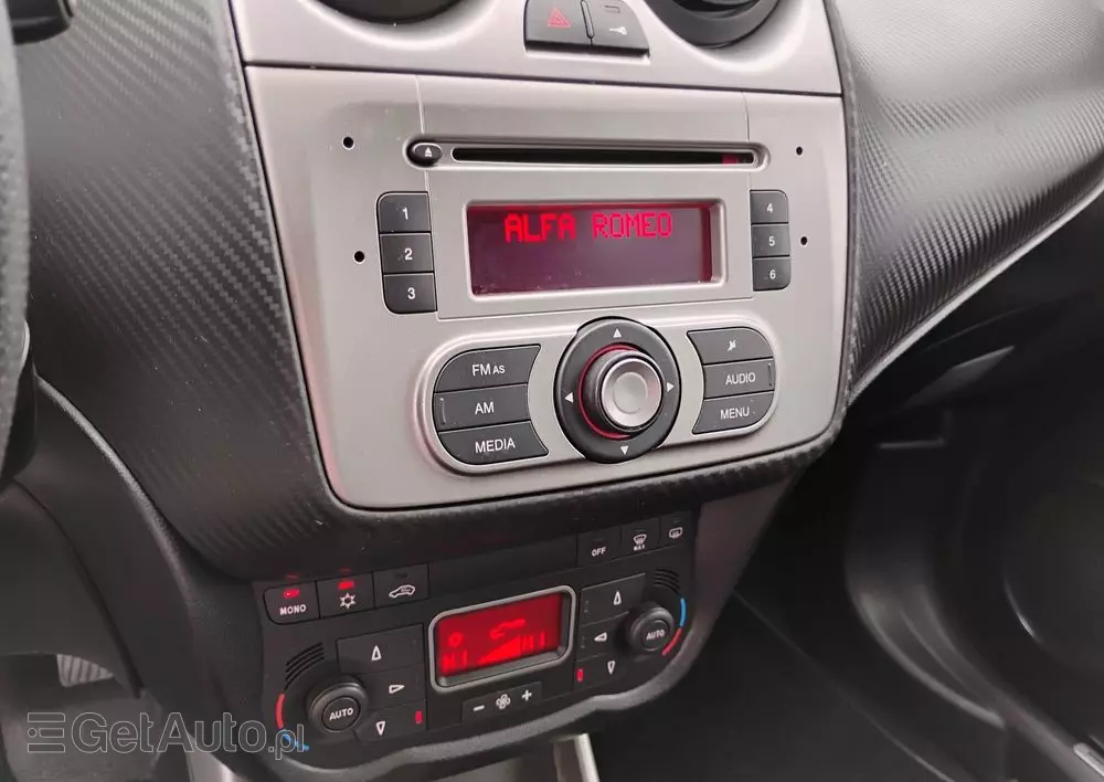 ALFA ROMEO Mito 1.4 MultiAir Distinctive