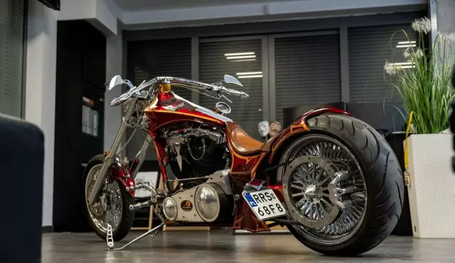 HARLEY DAVIDSON Custom 