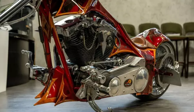 HARLEY DAVIDSON Custom 