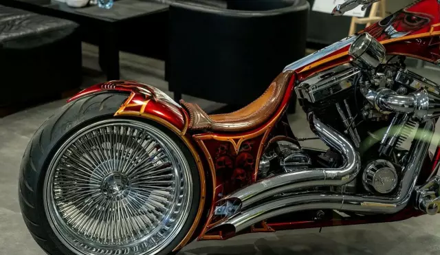 HARLEY DAVIDSON Custom 