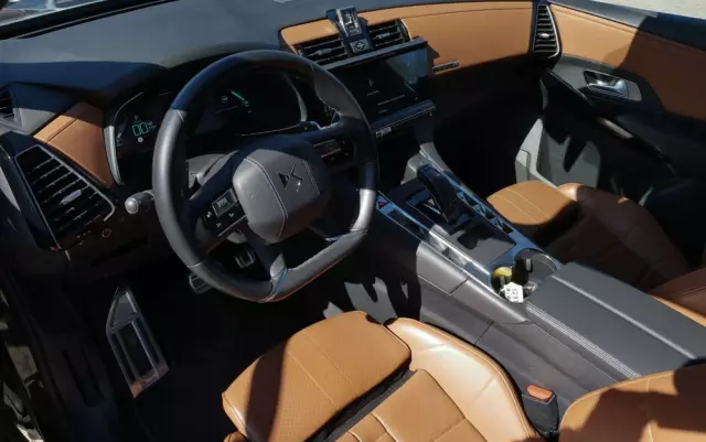 DS AUTOMOBILES DS 7 Crossback 1.6 E-Tense Opera