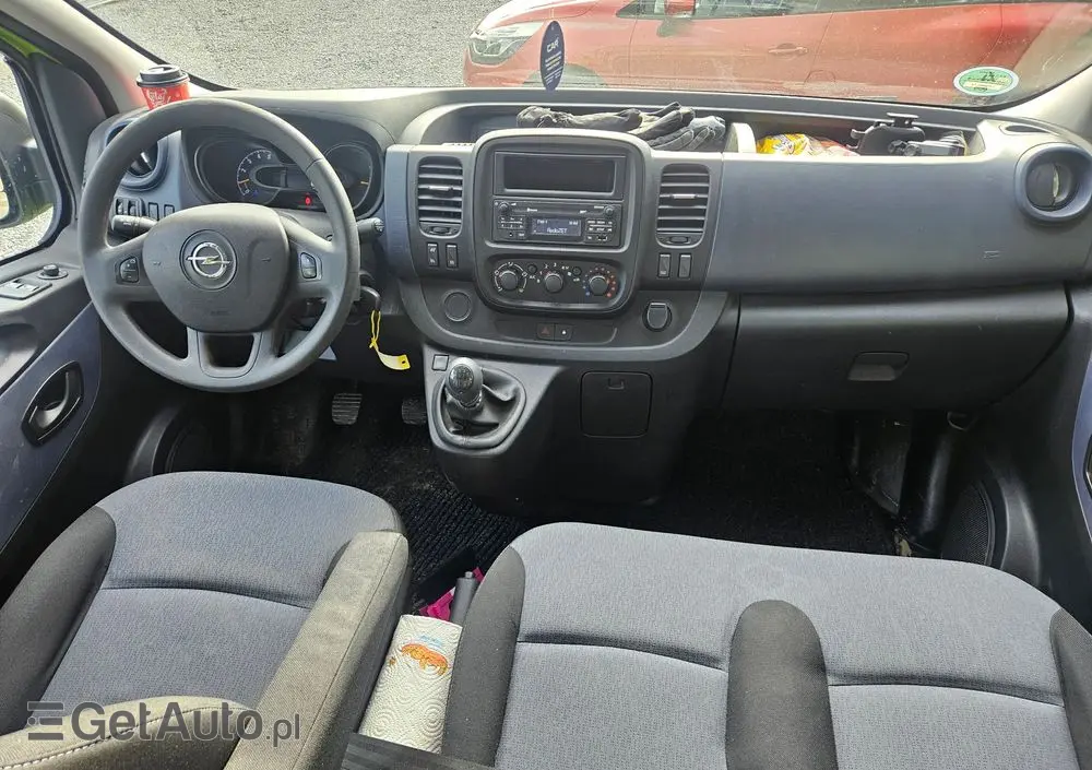 OPEL Vivaro 