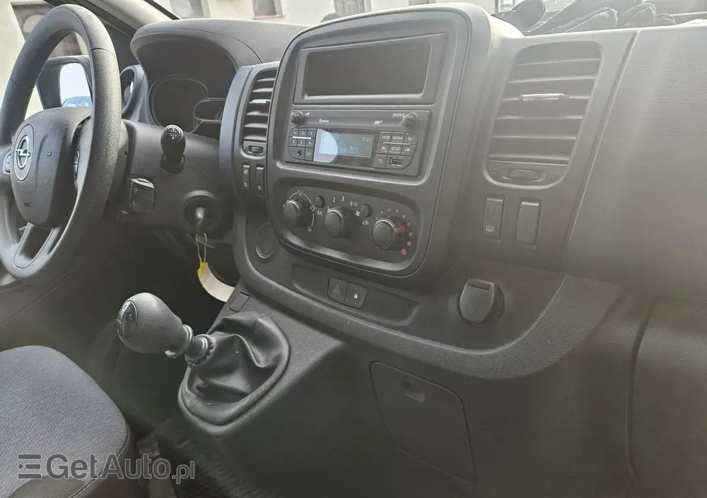 OPEL Vivaro 