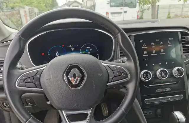 RENAULT Megane 
