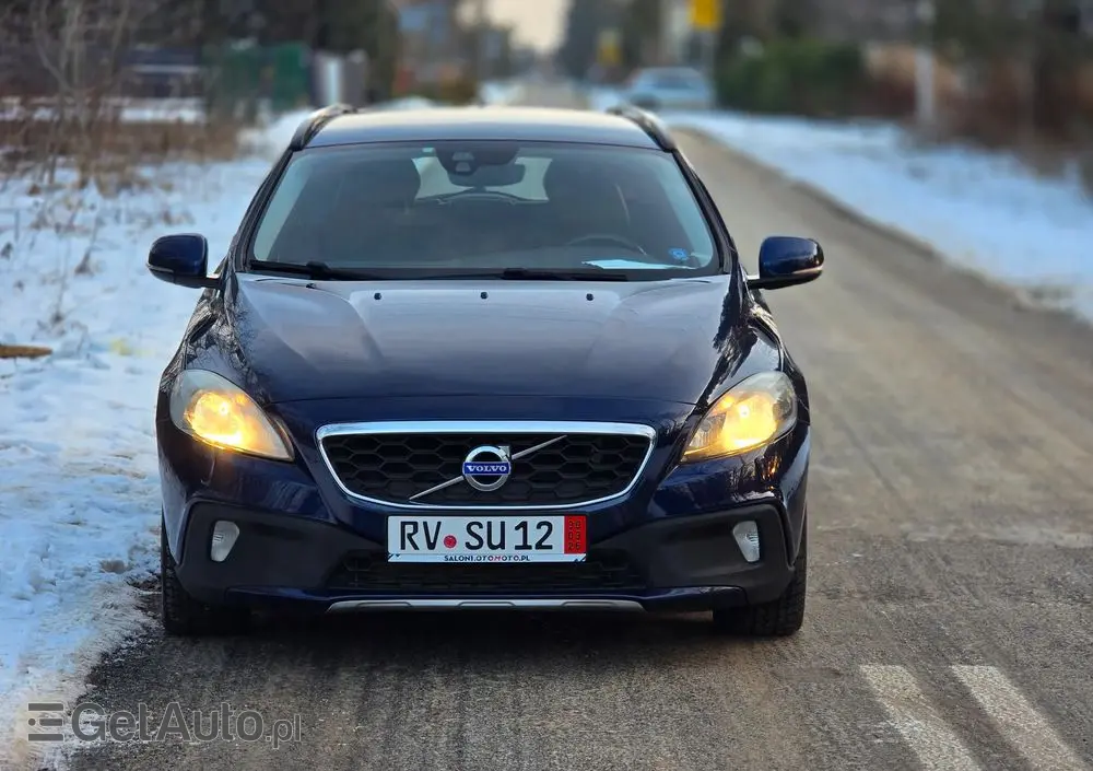 VOLVO V40 Cross Country D2 Ocean Race
