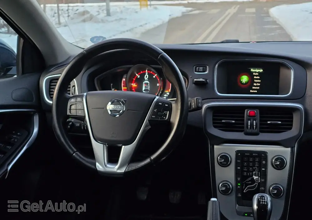 VOLVO V40 Cross Country D2 Ocean Race