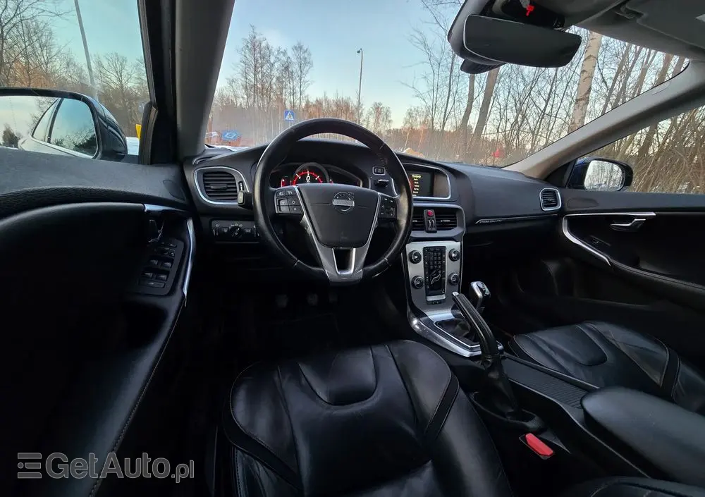 VOLVO V40 Cross Country D2 Ocean Race