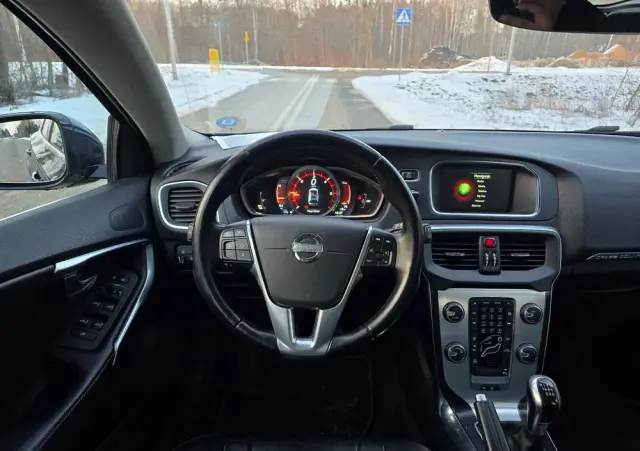 VOLVO V40 Cross Country D2 Ocean Race