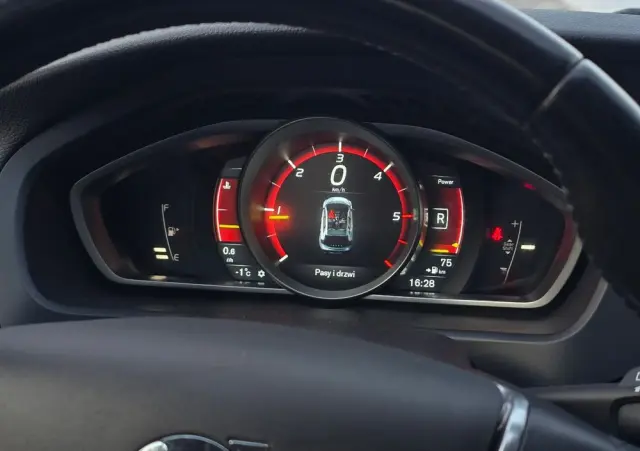 VOLVO V40 Cross Country D2 Ocean Race