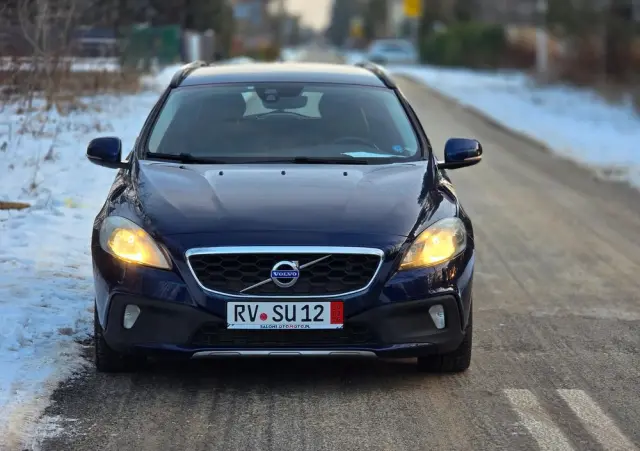 VOLVO V40 Cross Country D2 Ocean Race