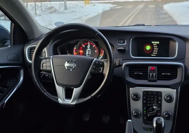 VOLVO V40 Cross Country D2 Ocean Race