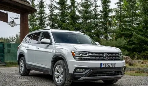 VOLKSWAGEN Atlas 