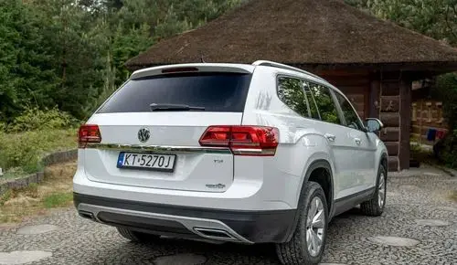 VOLKSWAGEN Atlas 