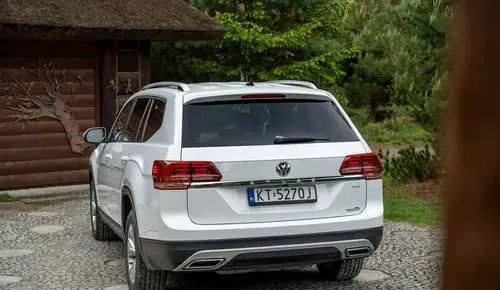 VOLKSWAGEN Atlas 