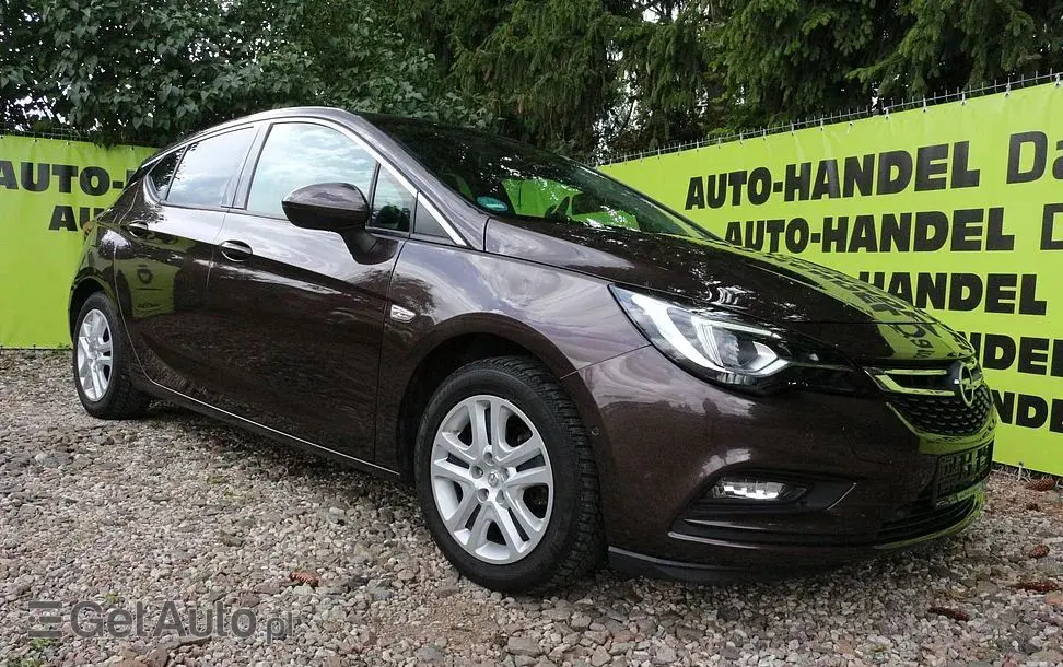 OPEL Astra 1.4 Turbo Edition