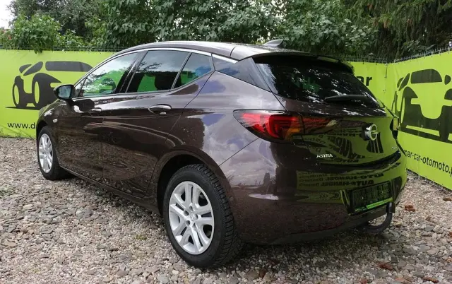 OPEL Astra 1.4 Turbo Edition