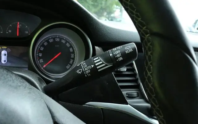 OPEL Astra 1.4 Turbo Edition