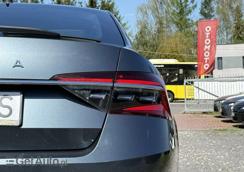 SKODA Superb 1.5 TSI Style DSG