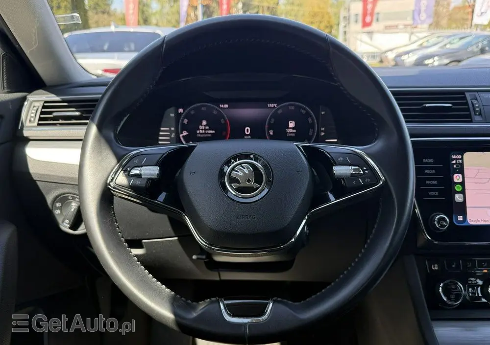 SKODA Superb 1.5 TSI Style DSG
